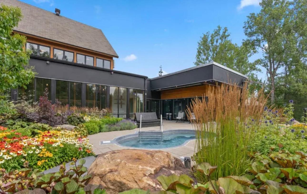 Versant Mont-Sainte-Anne Экстерьер фото